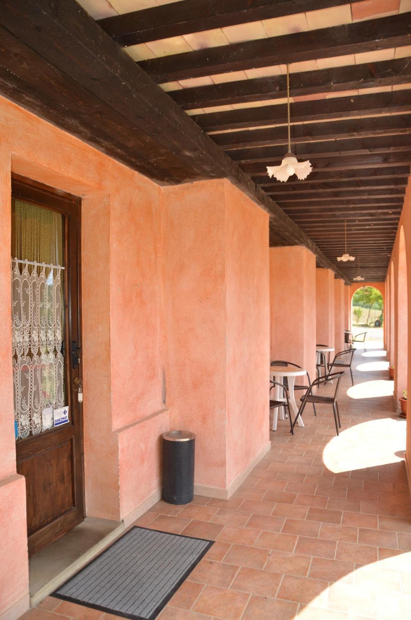 Agriturismo Masseria Castiglione Gallicchio Luaran gambar